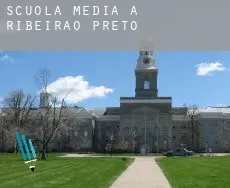 Scuola media a Ribeirão Preto