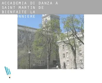 Accademia di danza a  Saint-Martin-de-Bienfaite-la-Cressonnière