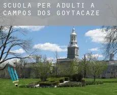 Scuola per adulti a  Campos dos Goytacazes