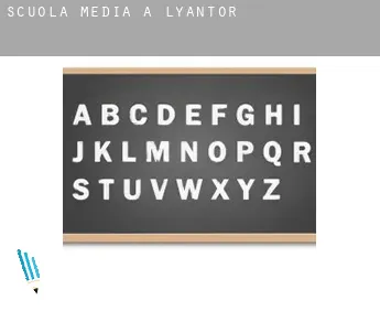 Scuola media a  Lyantor