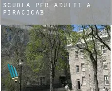 Scuola per adulti a Piracicaba